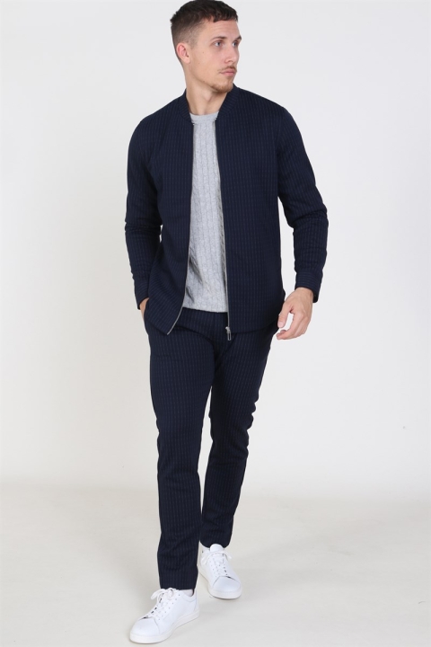 Clean Cut Milano Pinstripe Veste Navy