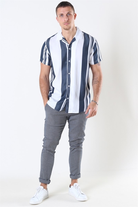 Selected Reg Kevin Chemises SS Stripes B Dark Sapphire