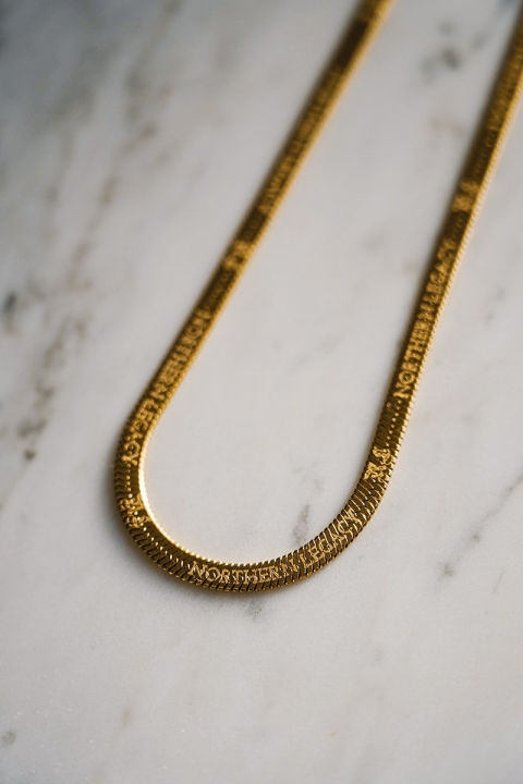 Northern Legacy Herringbone Colliers Gold