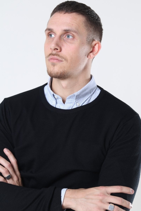 Clean Cut Copenhagen Merino Wool Crew Tricot Black