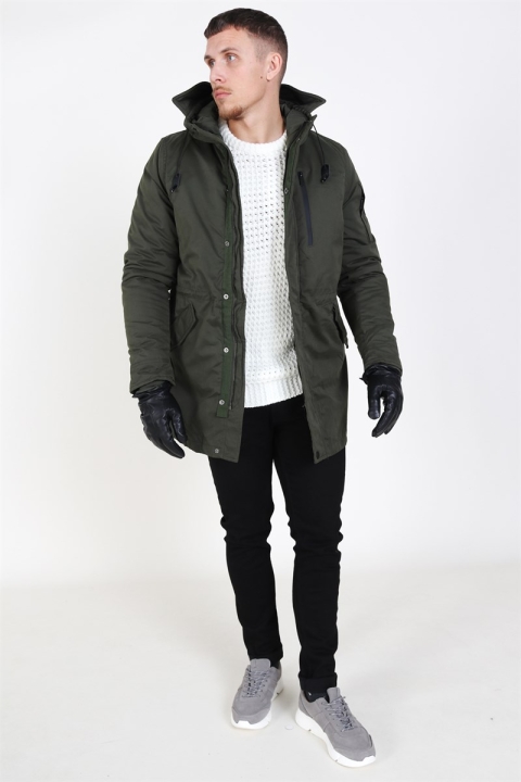 Kronstadt Arnold Veste Army
