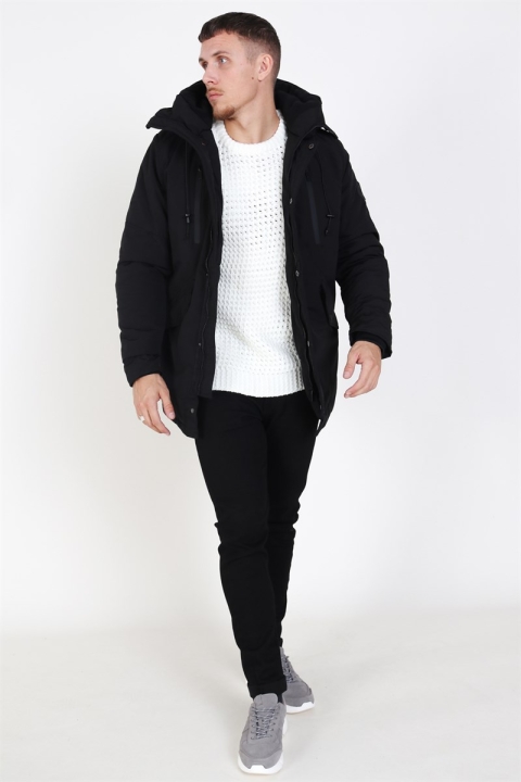 Kronstadt Knud Veste Black