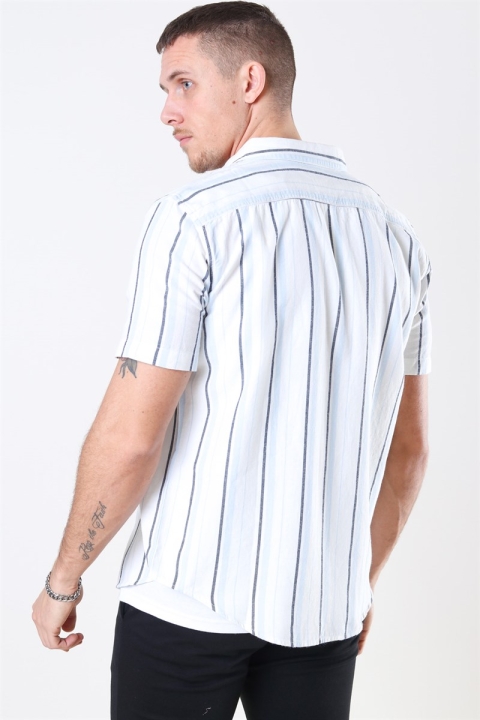 Levis Classic 1-Pocket SS Chemises Alton Cloud Dancer