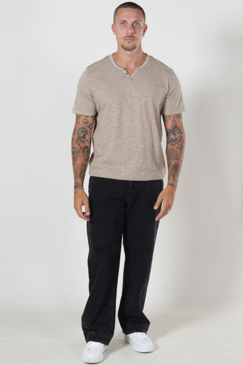 Jack & Jones JJESPLIT NECK TEE SS NOOS Crockery